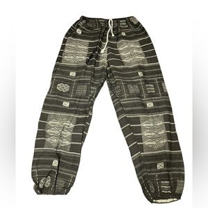 Thailand sweatpants men’s medium